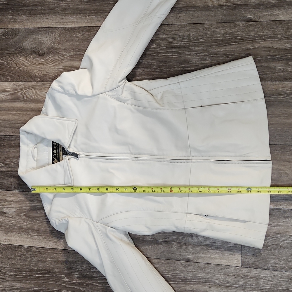 Columbia Women's Cream Leather Jacket Size Small - Picture 6 of 8